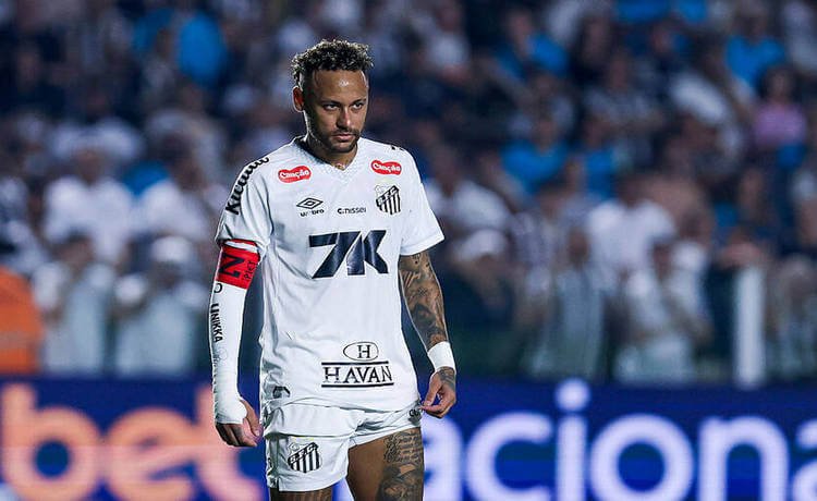 Неймар забил за Сантос впервые за три с половиной месяца