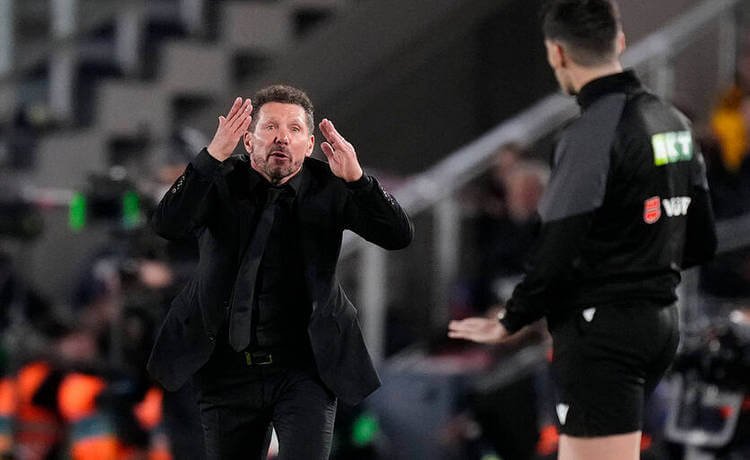 Симеоне установил новый антирекорд по матчам на Камп Ноу