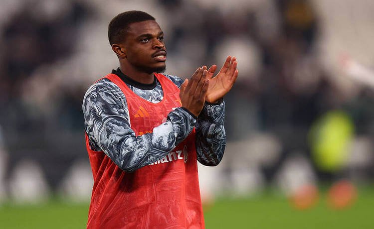 Манчестер Юнайтед хочет подписать ключевого игрока Ювентуса