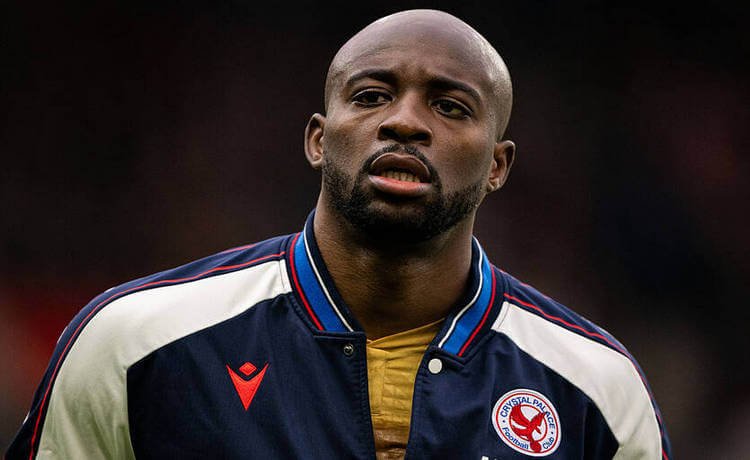 Кристал Пэлас пытается сохранить одного из своих лидеров