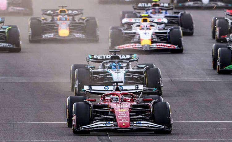 Феррари готовит мотор с технологией Мерседеса и Ред Булл