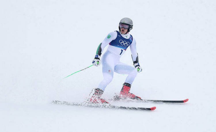 Олимпийский чемпион Браатен сошёл уже на старте слалома