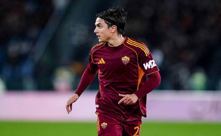 Аргентинский клуб начал переговоры с Дибалой