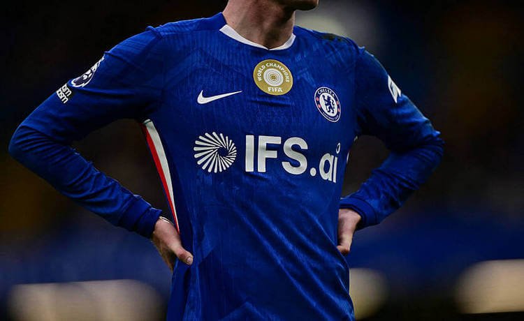 Челси получил условный трансферный бан