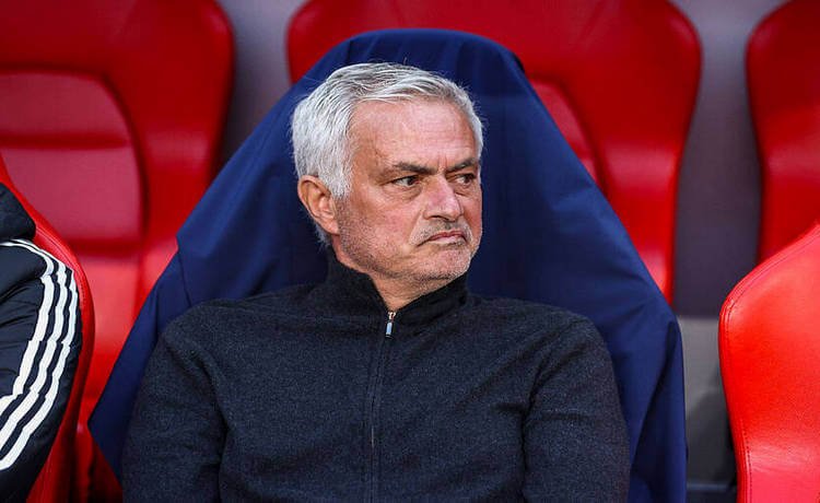 Реал рассматривает возвращение тренера-рекордсмена Ла Лиги