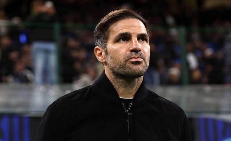 Фабрегас отреагировал на слухи о возможной работе в Челси