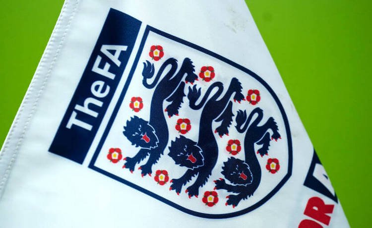 FA отозвала свою поддержку Инфантино