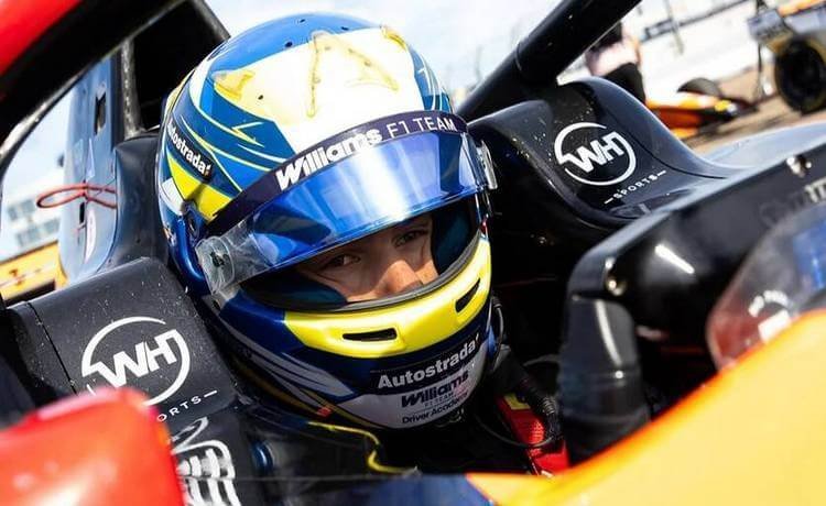 Бондарев продолжит карьеру в R-ace GP