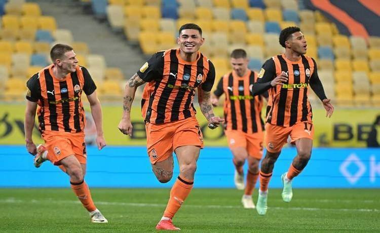 Шахтер выбил Динамо из Кубка Украины